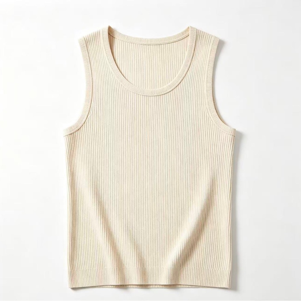 Ribbed Scoop Neck Tank Top in Cream